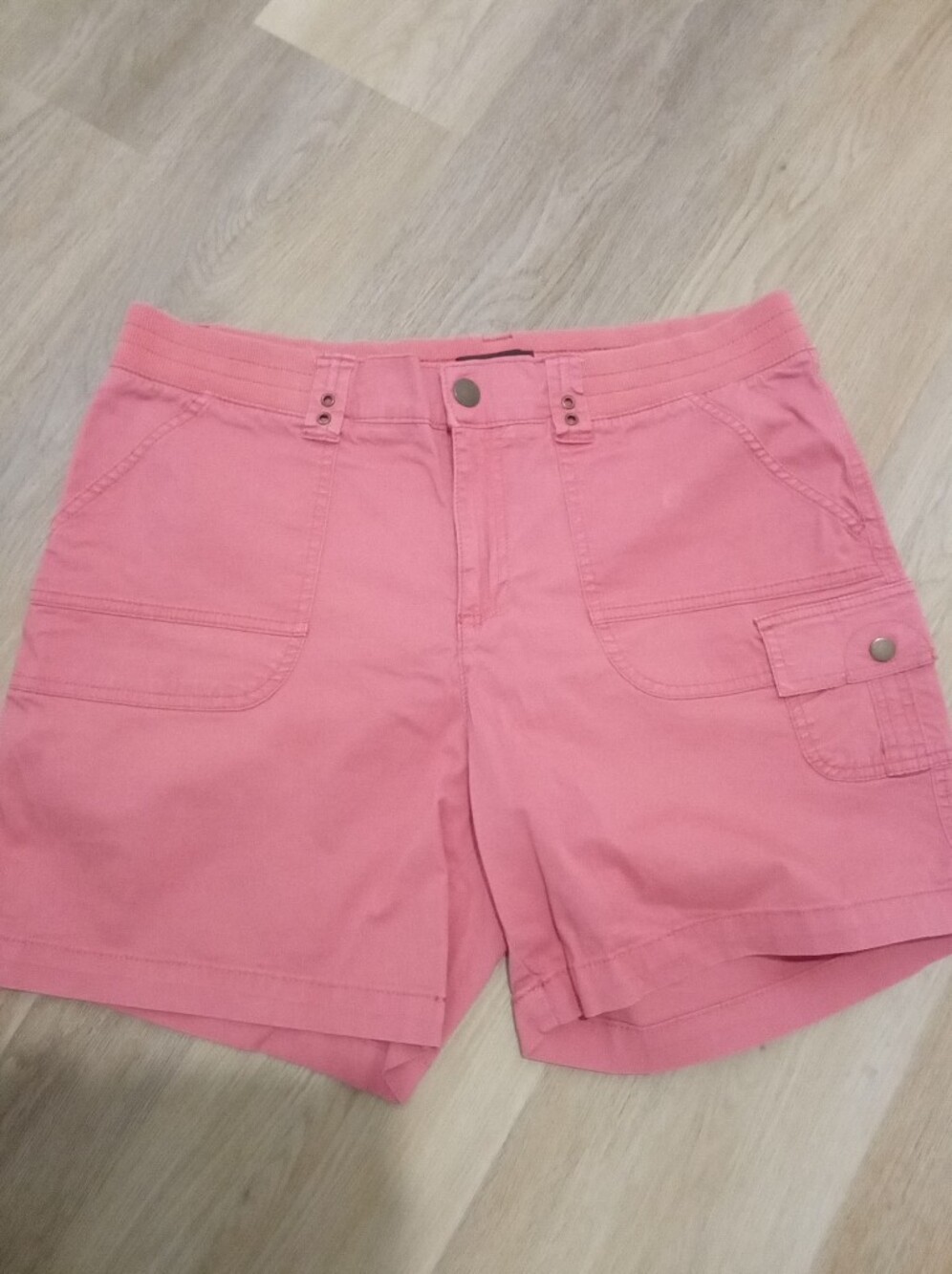 Lee Plus Size 16 Women's Pink Cargo Shorts